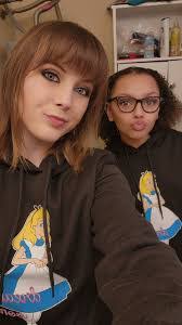 Michelle Ivie's Instagram, Twitter & Facebook