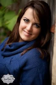 Caitlin Overton's Instagram, Twitter & Facebook