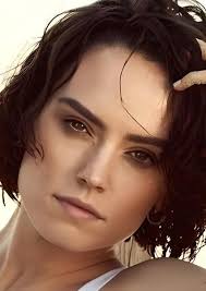 Fan Casting Daisy Ridley as Bryce Wayne\Batwoman in DCEU gender-swap