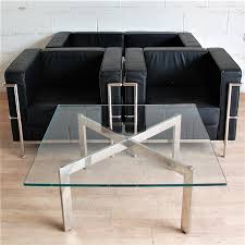 Shop coffee & side tables by le corbusier at pamono, 100% insured delivery Le Corbusier Lc2 Style Sofa 2 Armchairs Coffee Table Black Leather 3026c Allard Office Furniture
