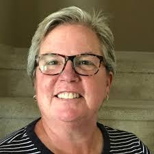 Cynthia Necaise's Instagram, Twitter & Facebook