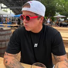 Alec Winter (@ethicalcapitalist) • Instagram photos and videos