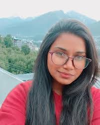 Shirley Sterling's Instagram, Twitter & Facebook