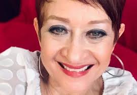 Camino a Londres 'Anatomía de un vestido'