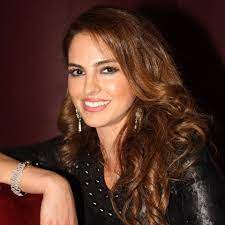 وزيرة الإعلام منال عبد الصمد. Ù… Ù† Ù‡ÙŠ ÙˆØ²ÙŠØ±Ø© Ø§Ù„Ø¥Ø¹Ù„Ø§Ù… Ù…Ù†Ø§Ù„ Ø¹Ø¨Ø¯ Ø§Ù„ØµÙ…Ø¯ Ø§Ù„Ù†Ù‡Ø§Ø±