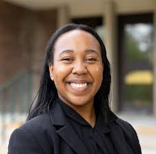 BUSINESS & ECONOMICS REVIEW