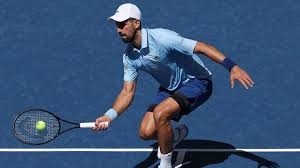 Djokovic avanza en el US Open; Alcaraz y Sabalenka buscan el título - Imagen principal del artículo