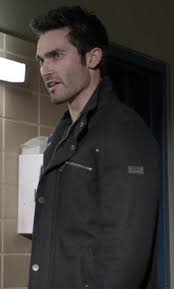 Tw Fashions Derek Hale S02e01 Omega Guess Wool Hooded It was derek hales uncle but now its derek hale cuz he killed his uncle. tw fashions derek hale s02e01 omega