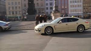 Be there as porsche and lego® designers introduce the new lego porsche 911. Munchen Hat Erstes Porsche Taxi Munchen Tv