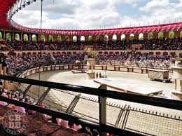 Une Journee Au Puy Du Fou C Est Bien D Etre Bien