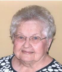 Karen Pelc's Instagram, Twitter & Facebook