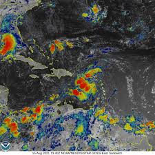Grace, la séptima tormenta tropical de la presente temporada de huracanes en el atlántico, se formó la mañana del sábado, prosigue su ruta hacia el este de las antillas menores con vientos. Arwmssyubfsntm