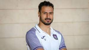 Nacer chadli (born 2 august 1989) is a belgian professional footballer who plays as a winger for i̇stanbul başakşehir and the belgium national team. Nacer Chadli A Fait Ses Adieux A Anderlecht