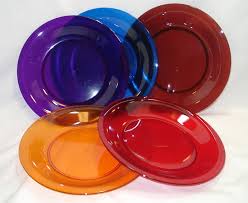 Enhance your table with clear plastic dinner plates! Bentley Plastic Dinner Plates Set 4 Choose Your Colors Bentley Drinkware
