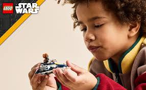 LEGO Star Wars: La Guerra de los Clones Microfighter: Caza Estelar Jedi de  Plo Koon Juguete de Construcción Coleccionable, Regalo para Niños, Niñas y  Fans a Partir de 6 Años 75400 :