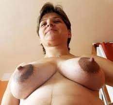 Mooie grote tepels Amateur Sex Naakt Fotos Blote Seks Fotos dikke borsten,  dikke tieten, geile borsten, grote borsten, lekkere borsten, mooie borsten