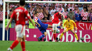 After england were drawn to face croatia at euro 2020, recall how wayne rooney announced himself to the world against them in 2004. England 4 Croatia 2 In 2004 In Lisbon Wayne Rooney Slams The Ball Home On 45 Minutes And England Lead 2 1 At Hal European Championships Wayne Rooney Half Time