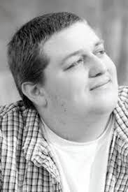 Aaron Dyess's Instagram, Twitter & Facebook