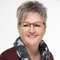 Ursula Rubin's Instagram, Twitter & Facebook