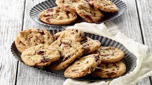 How many calories are in chocolate chipper cookie? Panera Bread Shortbread Cookie Nutrition