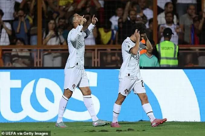 Ronaldo dedicates goal to Jota as Portugal play 1st match since the tragic  death| All Football