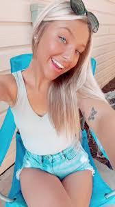 Alyssa Eckert's Instagram, Twitter & Facebook