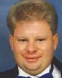 Listing stores with business partners