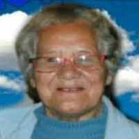 Peti Betty Niania (1935–2012)