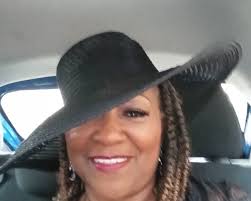 Brenda Heckard's Instagram, Twitter & Facebook