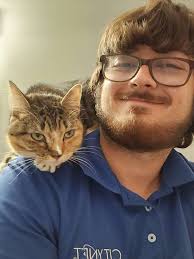 Fundraiser by Hunter Novisky : Help pay my cat Mika's medical bill