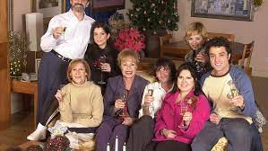 Aquí no hay quien viva is a spanish television comedy focusing on the inhabitants of the fictional building at the address desengaño 21, calle desengaño being a street between the districts of gran via and chueca in madrid. Asi Era El Aspecto De Aqui No Hay Quien Viva Antes Del Primer Episodio