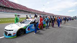 Green means go, so when a driver black flag: Black Fans Eye Nascar S Work To Diversify Yes We Exist Sportsnet Ca