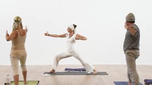 Luminous Body And Mind With Kia Miller On Yogaglo Practice Building Radiance And Strengthening Your Presence To Be A Br Kundalini Archer Pose Meditation Class