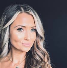 Abby Marie's Instagram, Twitter & Facebook