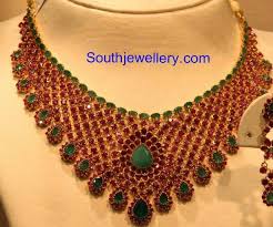 Malabar Gold Diamond Necklace Designs With Price Google Search Diamond Necklace Designs Gold Necklace Designs Gold Necklace Indian Bridal Jewelry