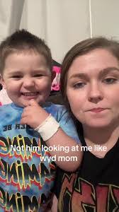 Brianna Graves's Instagram, Twitter & Facebook