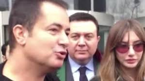 Sonuçta şiddet yok, bir şey yok doğru olan buydu ve doğru olanı da acun ilıcalı ve şeyma subaşı yaptı. Acun Ne Kadar Nafaka Odeyecek Acun Ilicali Ve Seyma Subasi Neden Bosandi Deren Talu Ve Defne Samyeli Den Aciklama Magazin Haberleri