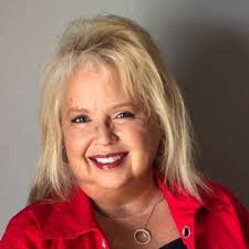 Angie Bakke (@Angie_Bakke)