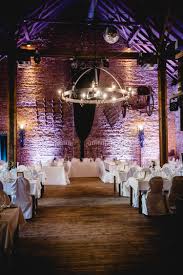 Das telefonbuch kann mit 37 adressen antworten! Scheunenhochzeit In Krefeld Heiraten Wie Im Marchen