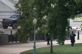 He drove to washington dc, from north carolina to threaten the library of congress and its surrounding buildings with a car bomb. Cc8fnumh2kppom