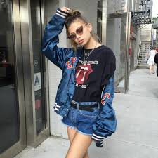 Notre collection de robes rétro chic est parfaite pour toi ! 1001 Idees De Tenue Rock Femme Et Astuces Comment Obtenir Le Look