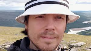 Black Mirror teki teknologiasta pelottavaa, mutta samoista naruista  vedettiin jo 200 vuotta sitten: tuore kirja sukeltaa klassisen kauhun  syövereihin