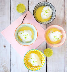 Emma Haby On Instagram On Passe Au Dessert Oeufs En Neige Au Citron Vert Et Creme Anglaise A La Vanille Prepare En Direct Avec Cyril Lignac In 2020 Eggs Eat