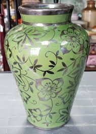 Check spelling or type a new query. Sold Price 1920 S Italian Richard Ginori Green Earthenware Silver Overlay Floral Pattern Vase January 6 0120 10 30 Am Cst