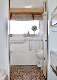 If the floor is nicked or ripped by a sharp object the damage is almost always impossible to fix and vinyl is difficult to remove for replacement. Best 19 Modern Bathroom Vinyl Floors Design Photos And Ideas Dwell