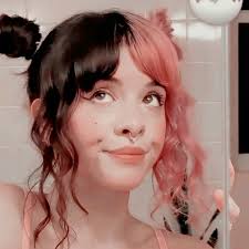MELANIE MARTINEZ (OLD) : r/MelanieMartinez