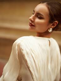 looking ahead to 2026, wishing you peace and light 🕊️