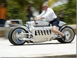 Royal Ride Fastest Bike In The World Toma Hawk Not A Legal Bike 675 Kmph Tomahawk Motorcycle Super Bikes Motorcycle