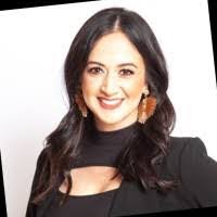 Stacy Leger's Instagram, Twitter & Facebook