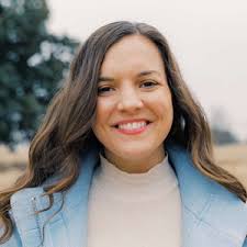 Martha's Story, Part 1: To Serve or to Pray? What a Boring Question